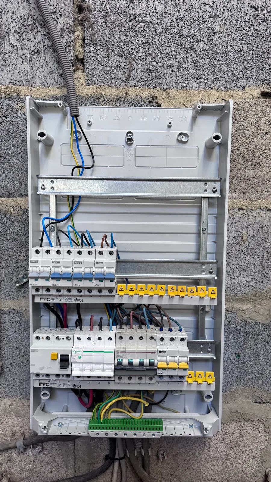 CRT & FILS SRL — réalisation 4